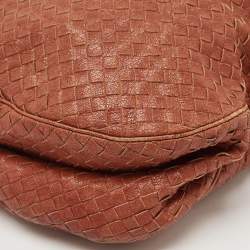 مملوكة مسبقًا Bottega Veneta Rust Brown Intrecciato Leather Belly 76 Hobo