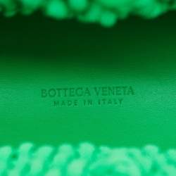 Pre Owned Bottega Veneta Green Crochet and Rubber The Point Shoulder Bag