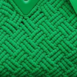 Pre Owned Bottega Veneta Green Crochet and Rubber The Point Shoulder Bag