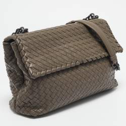 Pre Owned حقيبة كتف بوتيغا فينيتا أوليمبيا جلد انترشياتو أزرق فاتح متوسطة