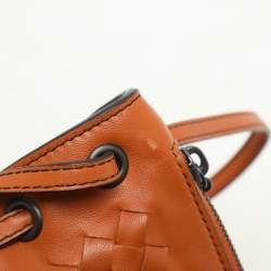 Pre Owned حقيبة كروس بوتيغا فينيتا جلد أنترشياتو تان بتفاصيل شراشيب