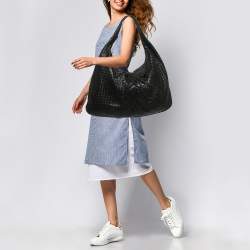 Pre Owned Bottega Veneta Black Intrecciato Leather Maxi Veneta Hobo 
