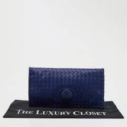 Pre Owned Bottega Veneta Blue Intrecciato Leather Twist Lock Flap Clutch