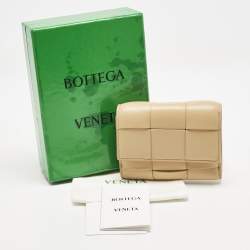 Bottega Veneta Beige Leather Intrecciato Cassette Zip Trifold Wallet