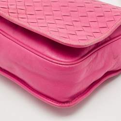 Pre Owned Bottega Veneta Fuchsia Intrecciato Leather Flap Crossbody Bag