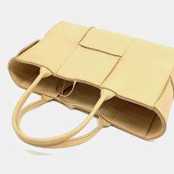 Bottega Veneta Beige Leather Arco Tote Bag Medium