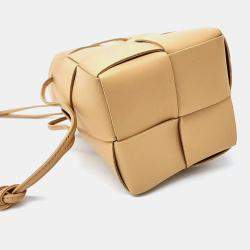 Pre Owned Bottega Veneta Beige Leather Cassette Mini Bucket Bag