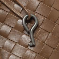 Pre Owned Bottega Veneta Beige Intrecciato Leather Medium Roma Tote