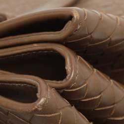 Pre Owned Bottega Veneta Beige Intrecciato Leather Medium Roma Tote