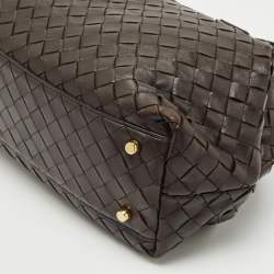 Pre Owned حقيبة بوتيغا فينيتا باوليتو جلد انتريتشياتو بنية شكولاتة متوسطة الحجم