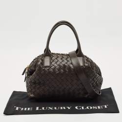 Pre Owned حقيبة بوتيغا فينيتا باوليتو جلد انتريتشياتو بنية شكولاتة متوسطة الحجم