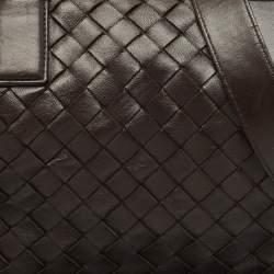 Pre Owned حقيبة بوتيغا فينيتا باوليتو جلد انتريتشياتو بنية شكولاتة متوسطة الحجم