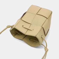Pre Owned Bottega Veneta Beige Leather Cassette Mini Bucket Bag
