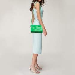 Pre Owned Bottega Veneta Green Intreccio Leather Cassette Shoulder Bag