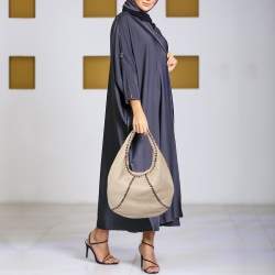 Pre Owned حقيبة بوتيغا فينيتا هوو عادية مثقبة جلدية بيضاء/بنية