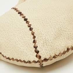 Pre Owned حقيبة بوتيغا فينيتا هوو عادية مثقبة جلدية بيضاء/بنية