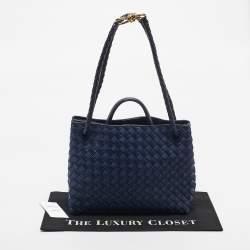 Pre Owned Bottega Veneta Two Tone Blue Intrecciato Leather and Denim Medium Andiamo Bag