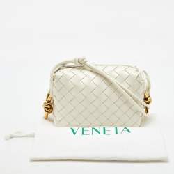 Pre Owned Bottega Veneta White Shiny Intrecciato Leather Mini Loop Crossbody Bag