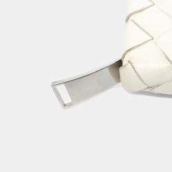 Pre Owned Bottega Veneta White Leather Mesh Clutch