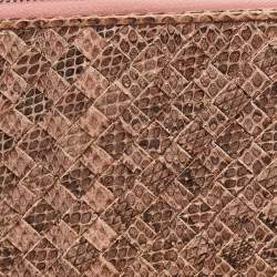 Pre Owned Bottega Veneta Peach/Brown Intrecciato Karung Leather Zip Continental Wallet