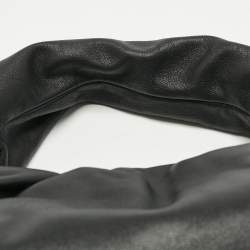 Pre Owned Bottega Veneta Black Leather Medium The Shoulder Pouch Bag