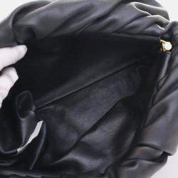 مملوكة مسبقًا حقيبة كتف بوتيغا فينيتا ذا تشاين جلد العجل باللون الأسود