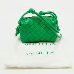 Pre Owned Bottega Veneta Green Intrecciato Leather Candy Loop Camera Bag