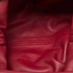 Pre Owned Bottega Veneta Fuchsia Intrecciato Leather Mini The Pouch Bag