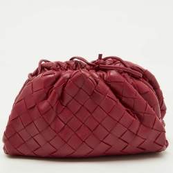 Pre Owned Bottega Veneta Fuchsia Intrecciato Leather Mini The Pouch Bag