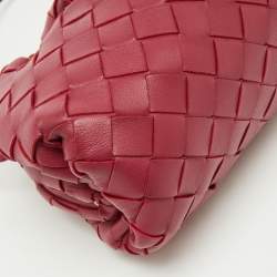 Pre Owned Bottega Veneta Fuchsia Intrecciato Leather Mini The Pouch Bag