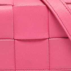Pre Owned Bottega Veneta Pink Intreccio Leather Mini Cassette Shoulder Bag