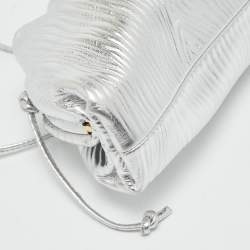 Pre Owned حقيبة بوتيغا فينيتا ذابوش جلد فضي صغير