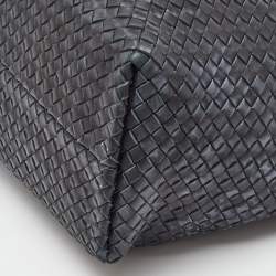 مملوكة مسبقًا حقيبة توت بوتيغا فينيتا كابات متوسطة جلد أسود محبوك