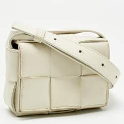 Pre Owned Bottega Veneta White Intrecciato Leather Mini Cassette Crossbody Bag