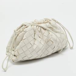 Pre Owned Bottega Veneta White Intrecciato Leather Mini The Pouch Clutch