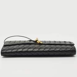 Pre Owned Bottega Veneta Black Intrecciato Leather Medium Andiamo Clutch