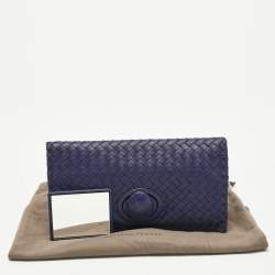 Pre Owned Bottega Veneta Blue Intrecciato Leather Twist Lock Flap Clutch