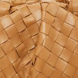 Pre Owned Bottega Veneta Brown Intrecciato Leather Classic The Pouch Clutch