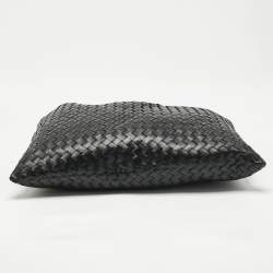 مملوكة مسبقًا حقيبة الكتف بوتيغا فينيتا هوب جلد إنتريشياتو أسود كبيرة