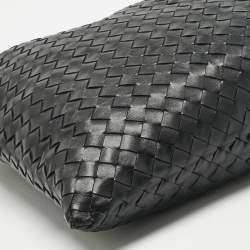 مملوكة مسبقًا حقيبة الكتف بوتيغا فينيتا هوب جلد إنتريشياتو أسود كبيرة