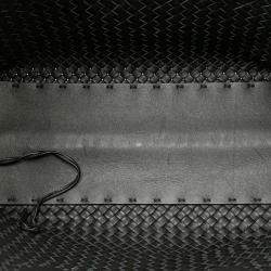 Pre Owned Bottega Veneta Black Medium Lambskin Intreccio Cabat Tote
