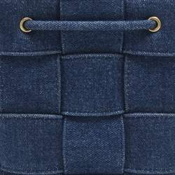 مملوكة مسبقًا حقيبة باكيت بوتيغا فينيتا كاسيت دينيم أزرق كحلي