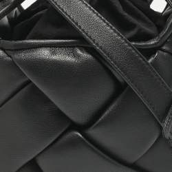 Pre Owned Bottega Veneta Black Intrecciato Helmet Leather Bucket Bag