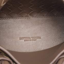 Pre Owned Bottega Veneta Brown Intrecciato Leather Andiamo Top Handle Bag