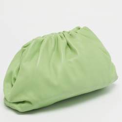 Pre Owned Bottega Veneta Light Green Leather The Pouch Clutch
