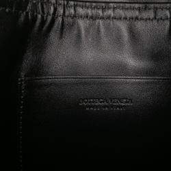 Pre Owned Bottega Veneta Black Calfskin Intrecciato Solstice Phone Pouch