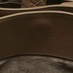Pre Owned Bottega Veneta Brown Intrecciato Leather Small Roma Tote