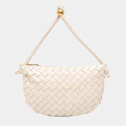 مملوكة مسبقًا Bottega Veneta White Small Lambskin Intrecciato Turn Pouch