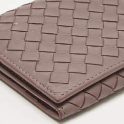 مملوكة مسبقًا محفظة بوتيغا فينيتا جلد أنتريشياتو زهري ثلاثي الطيات مدمج