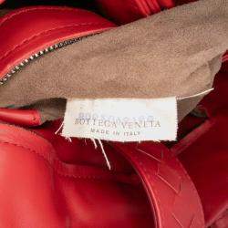 مملوكة مسبقًا Bottega Veneta Red Small Nappa Intrecciato Roma Satchel